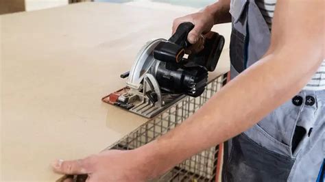 How to Cut MDF Board: Best Tools & Techniques .